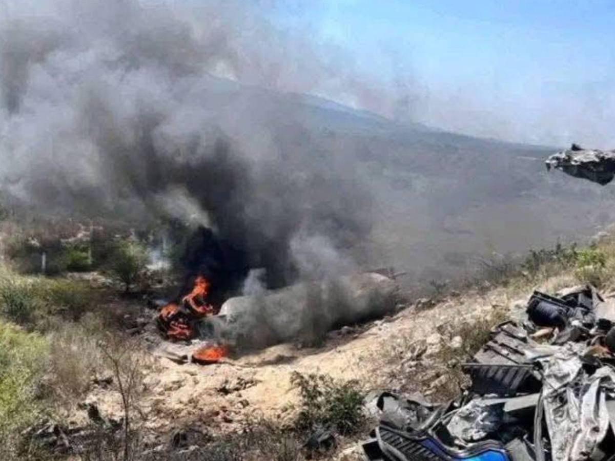 Al menos 21 muertos deja aparatoso accidente de carretera