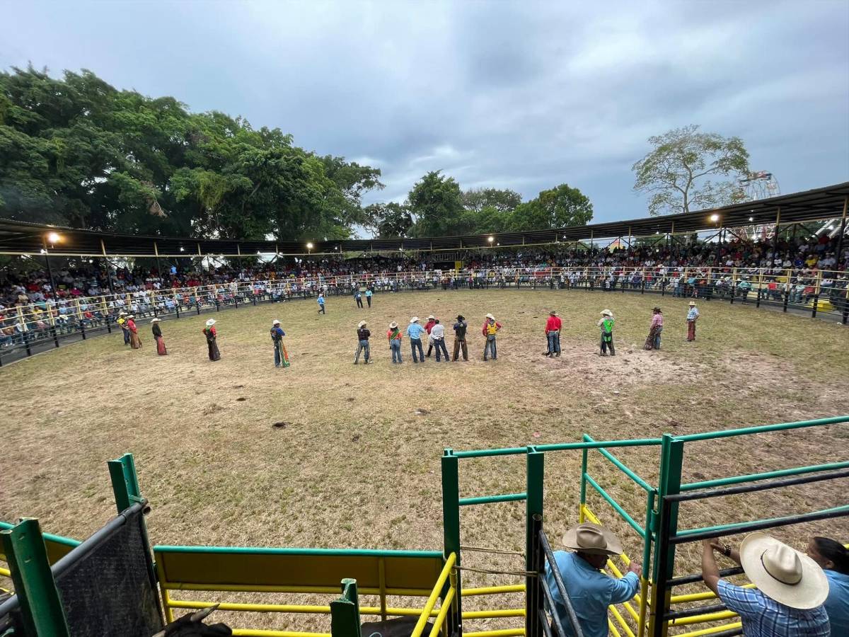 Todo listo para la ExpoAgaa 2024 con rodeo internacional