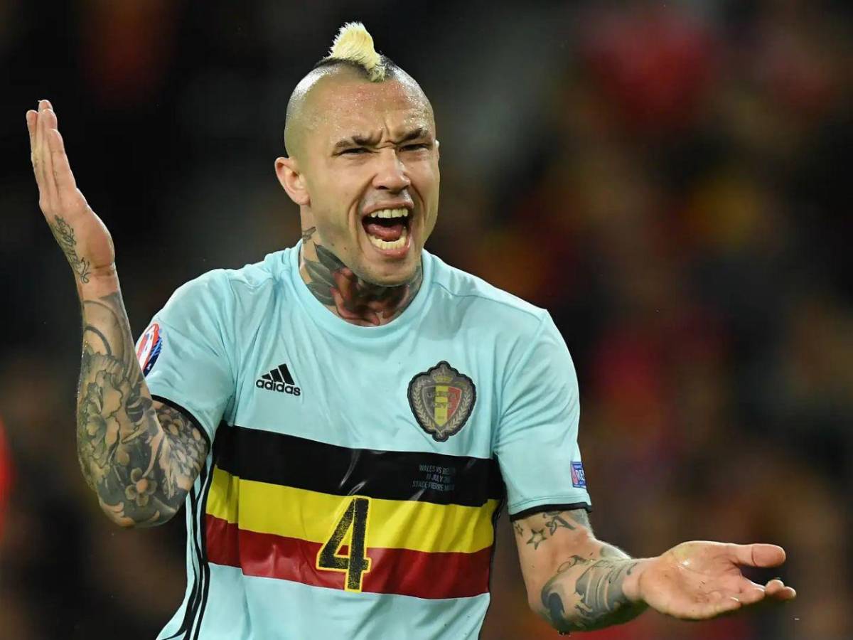 Futbolista confiesa mantener relaciones 500 veces al año y revela su salario