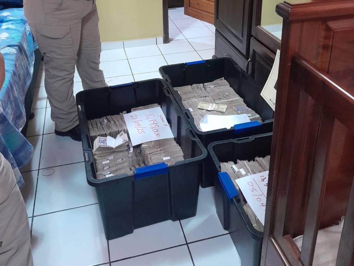Hallan fuertes sumas de dinero en casa de representante de Koriun