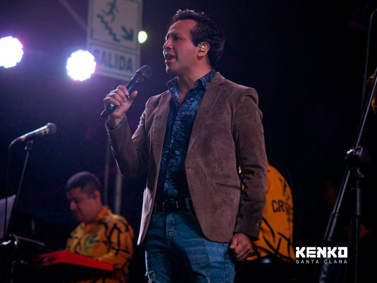 Sicarios atacan a balazos a grupo musical en pleno show; hay 2 heridos