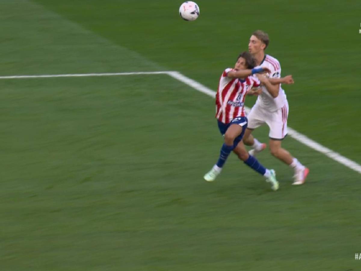 Revelado: Sale a la luz lo que dijo el VAR en polémicas del Atlético-Real Madrid