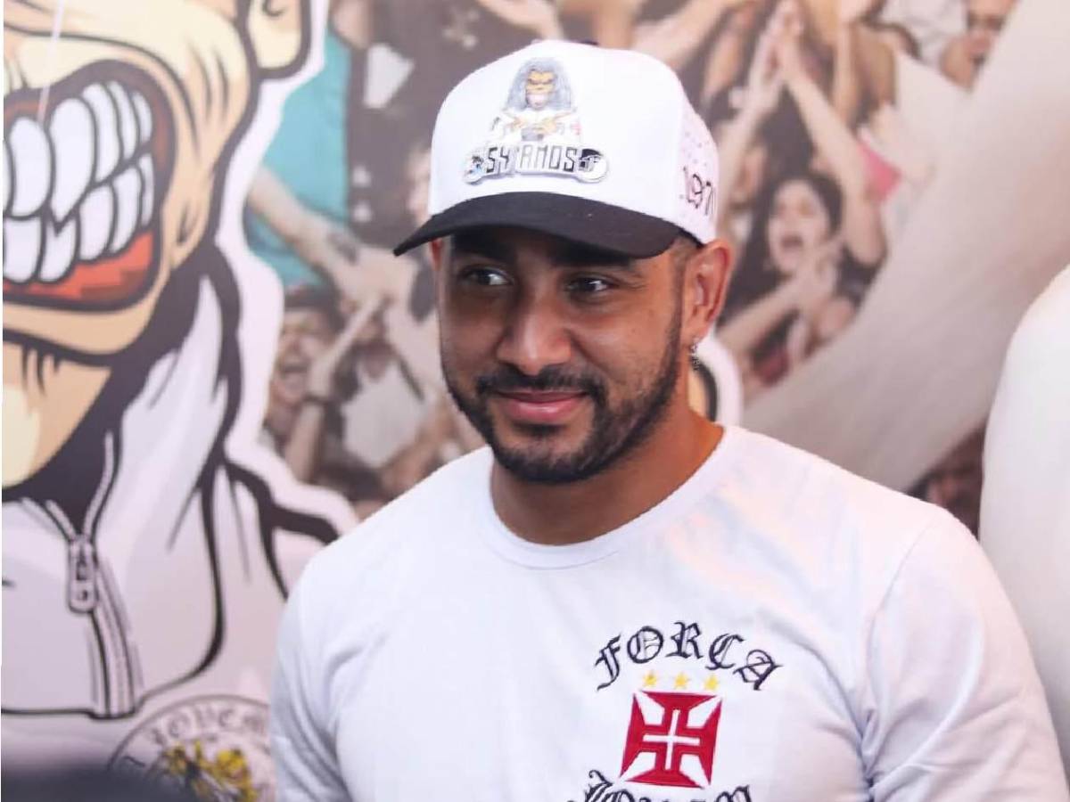 No me callarán: filtran fotos de su examante y jugador responde tras denuncia