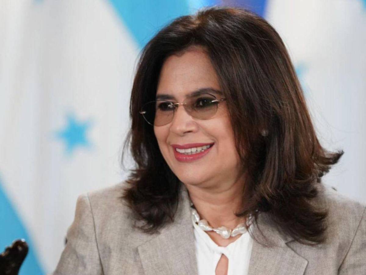 Enrique Arias sorprende con polémica declaración sobre Rixi Moncada