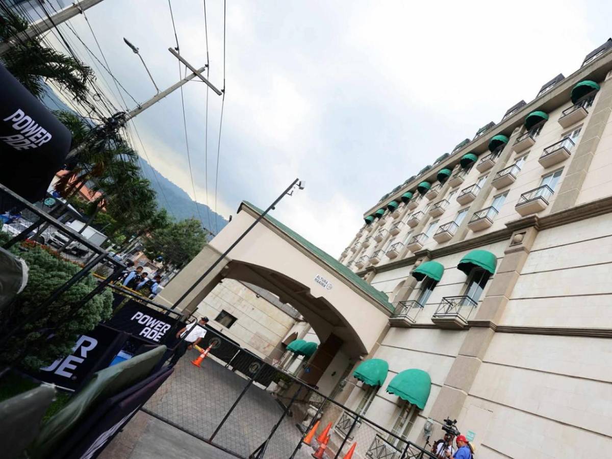 Costa Rica llegó a Honduras: ¿Qué pasó con Keylor Navas y Piojo Herrera?