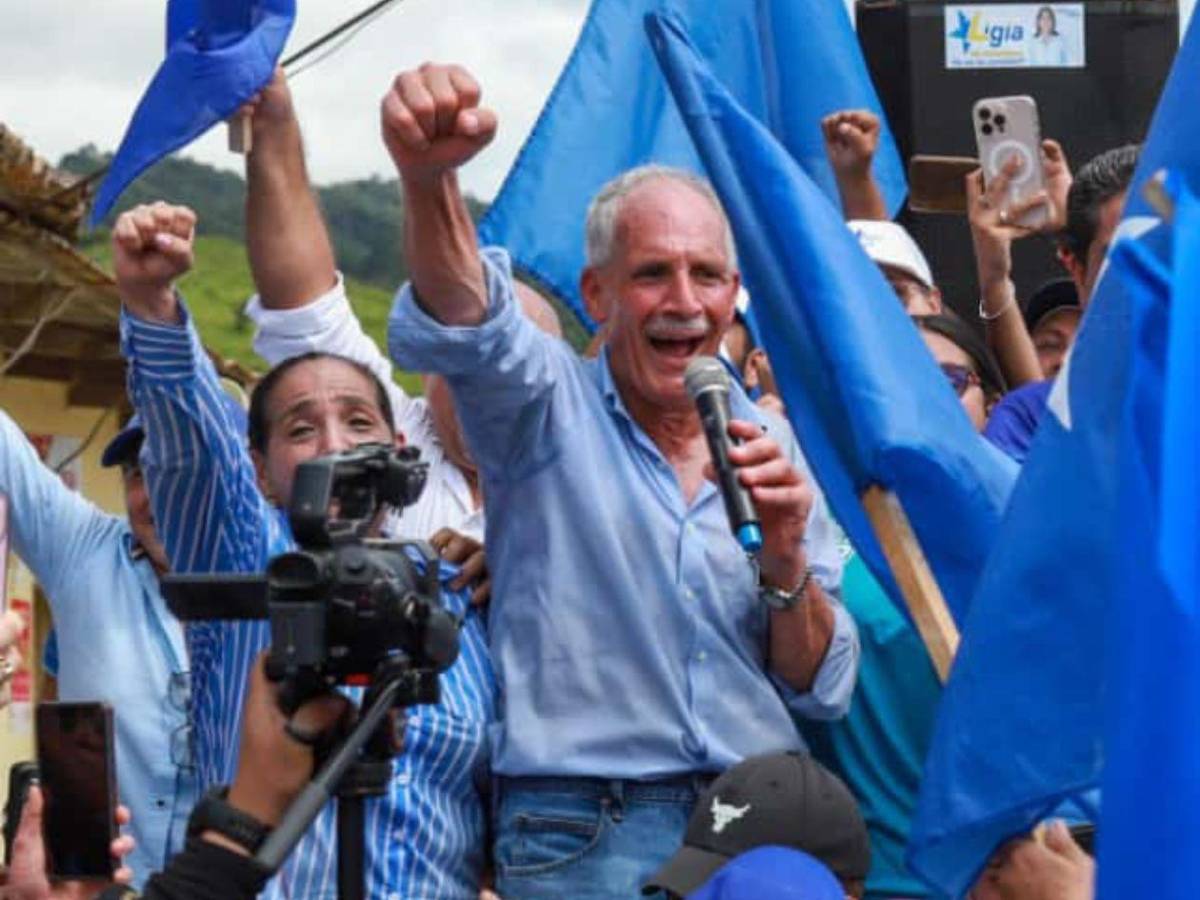 Nasry Asfura: Cossette y Ana Hall están defendiendo la democracia, hay que apoyarlas