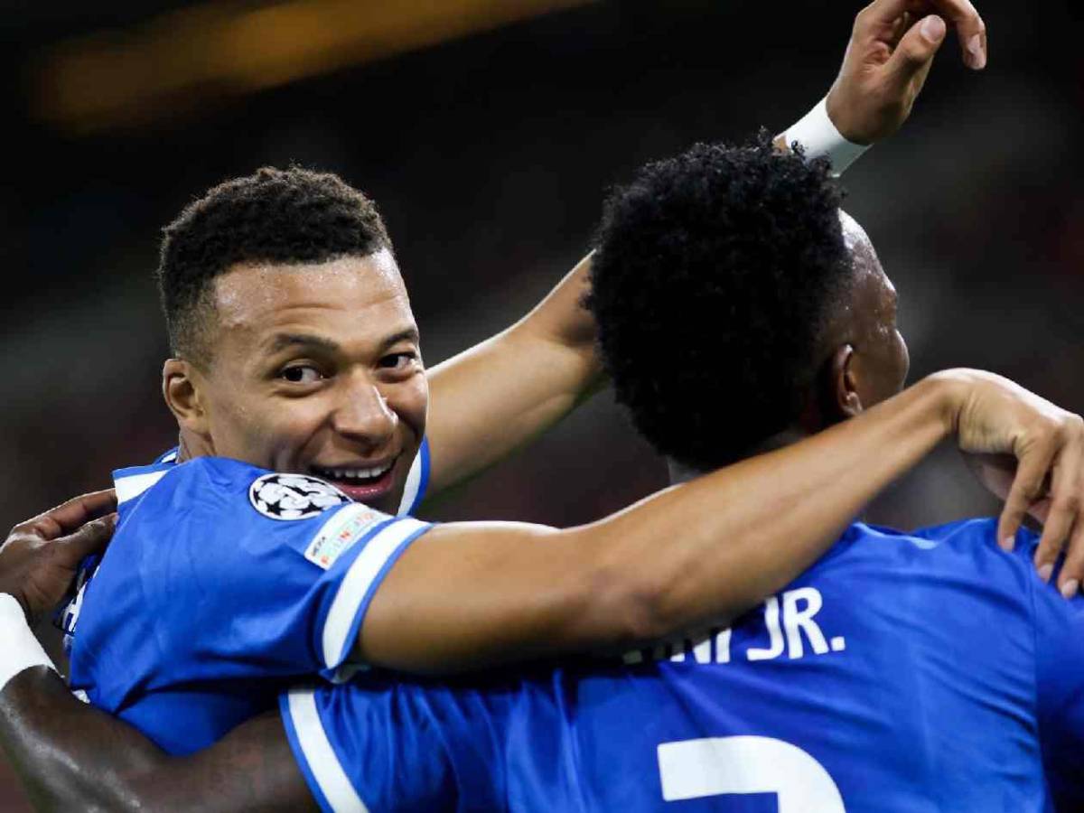 Mbappé se desató con Real Madrid, 'regalo' y así captaron a Xabi y Vinicius