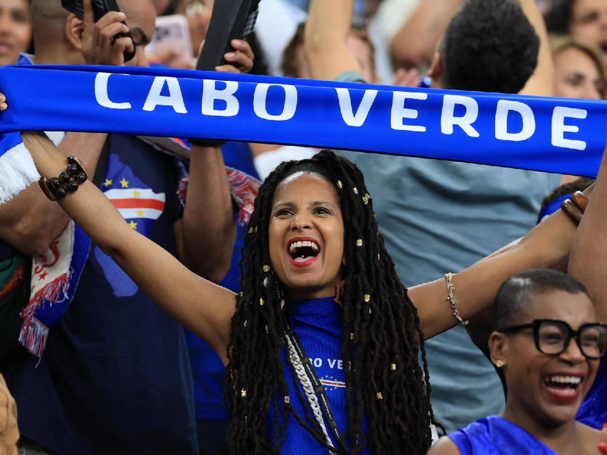 La cenicienta del Mundial hace historia, alocado festejo y mamá de Vozinha presente