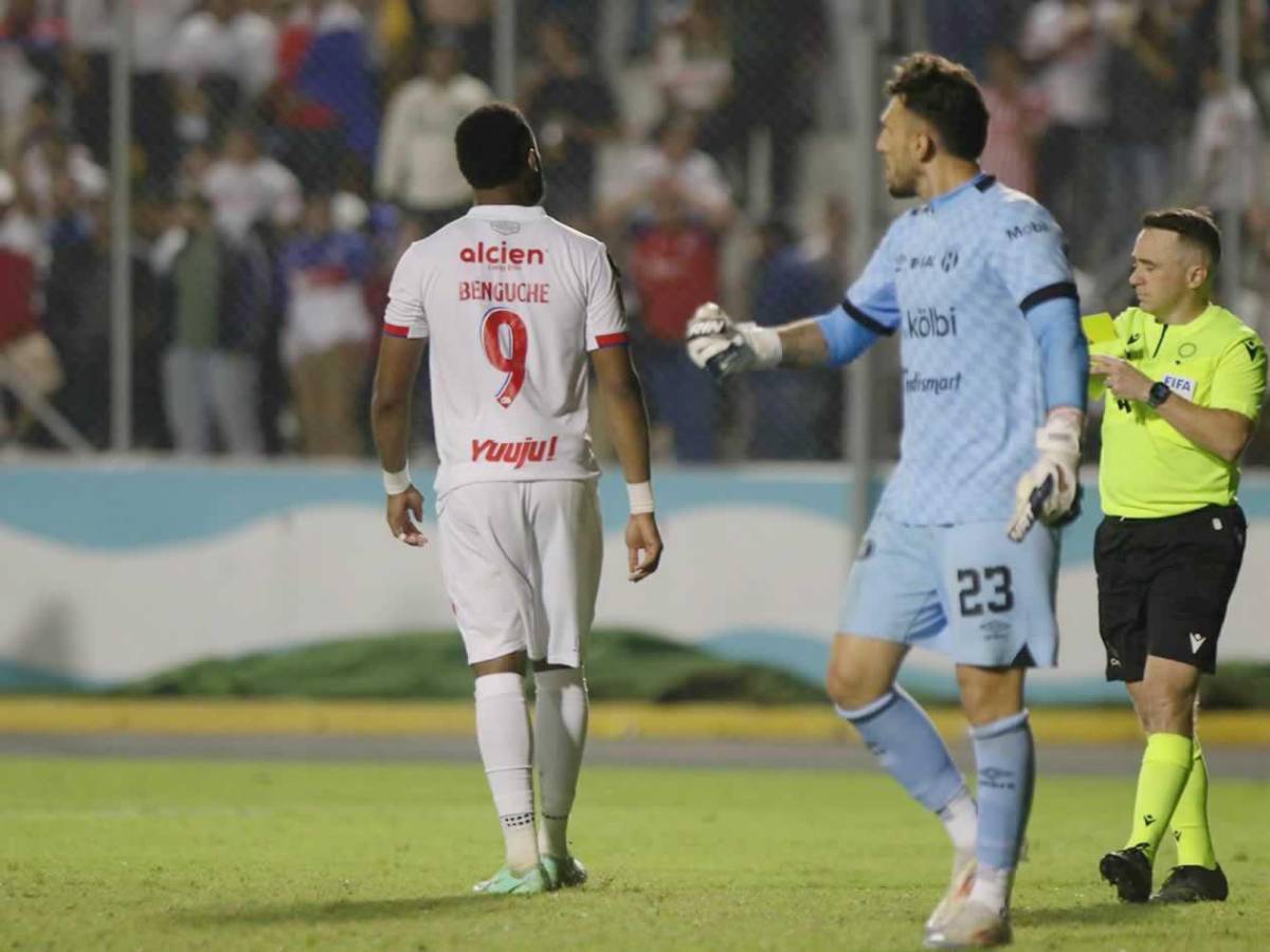 Olimpia llora la dolorosa eliminación, villanos en penales y Alajuelense festeja en el Nacional