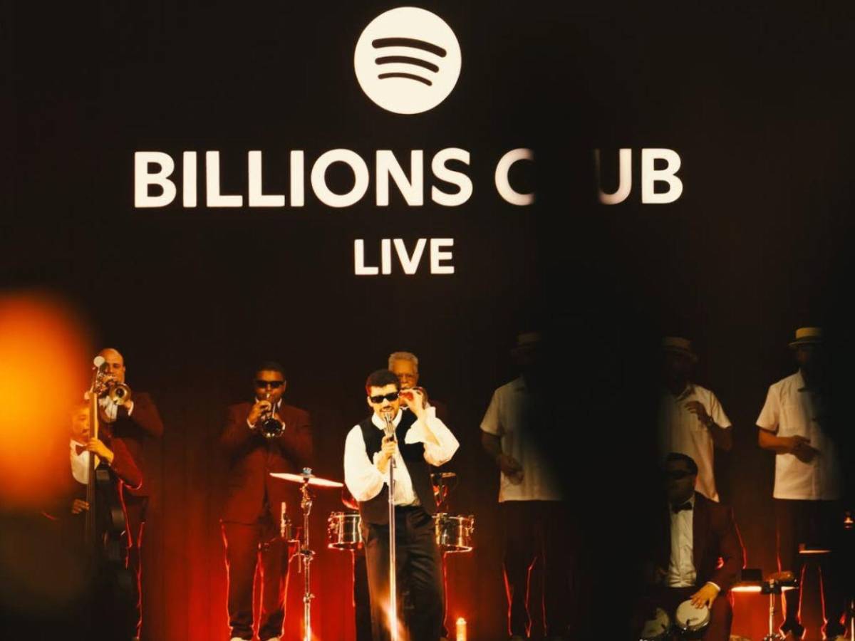 Así estuvo el concierto de Bad Bunny en Asia con show en Tokio