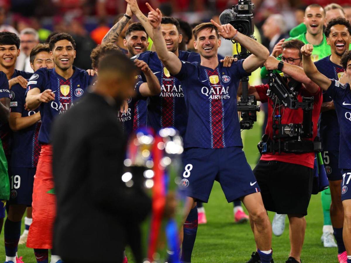 PSG festejó a lo grande, llanto de los jugadores del Arsenal y consuelos
