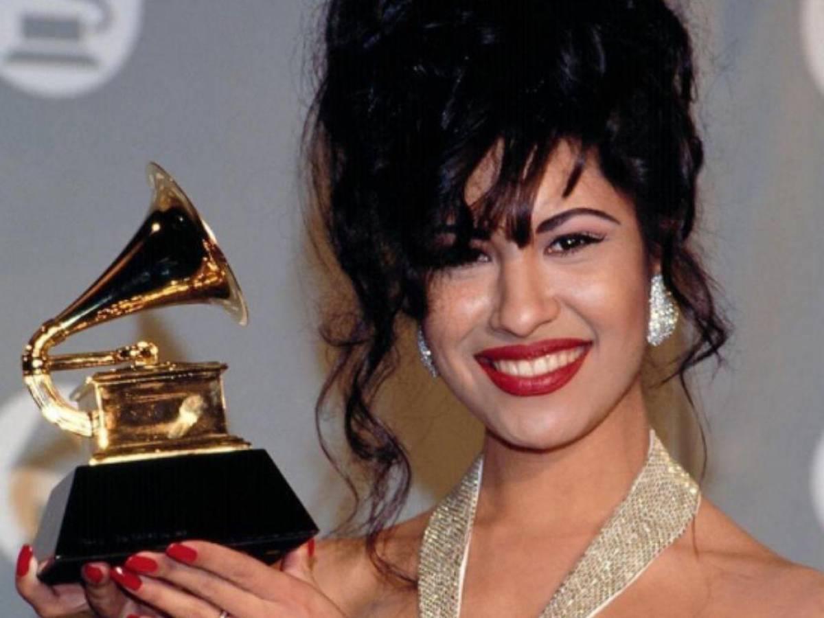 Amazon celebra el 30 aniversario de ‘Amor prohibido’, el icónico álbum de Selena