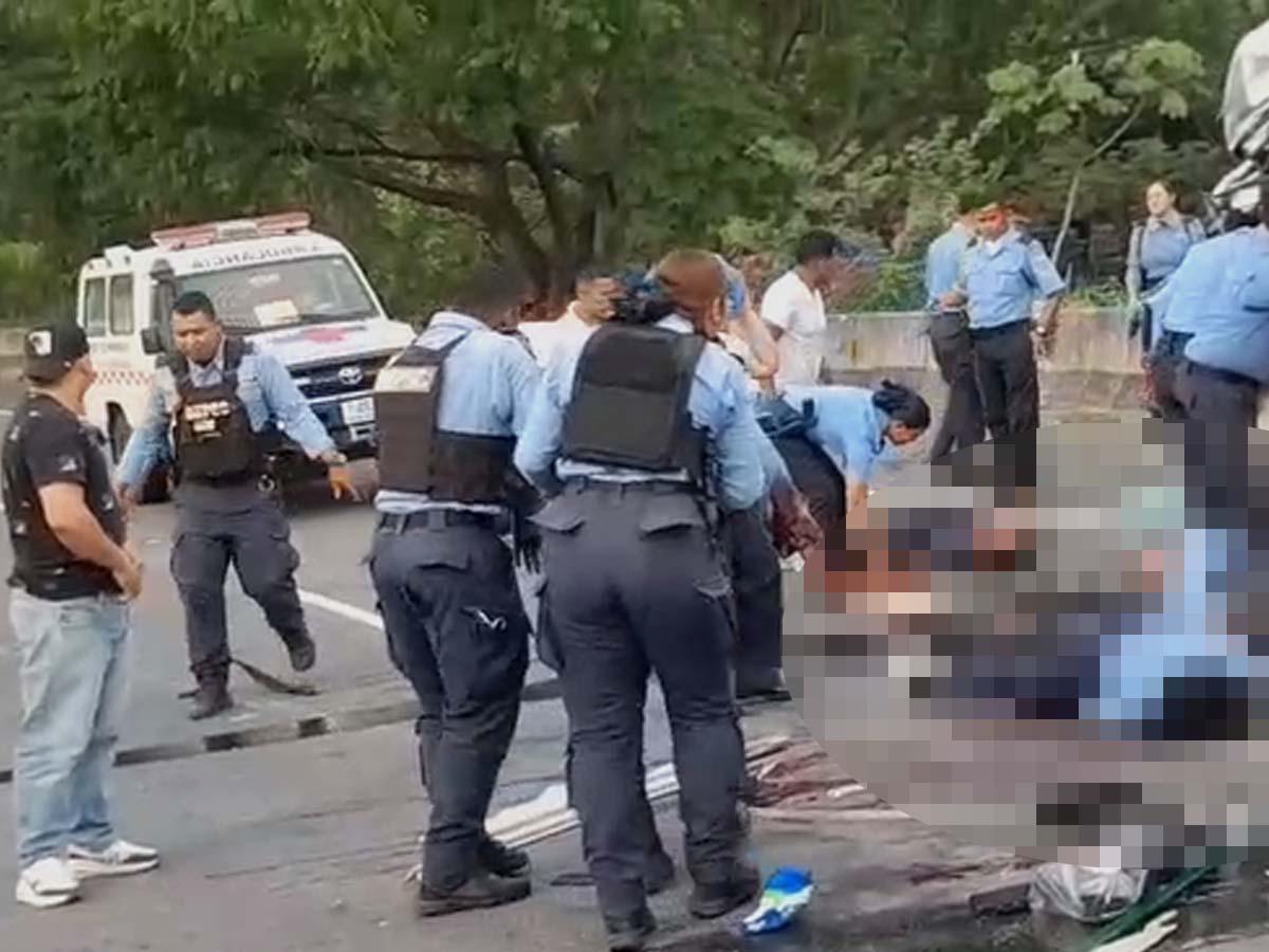 Policías venían de reclamar uniformes cuando fueron impactados por una rastra en la CA-5