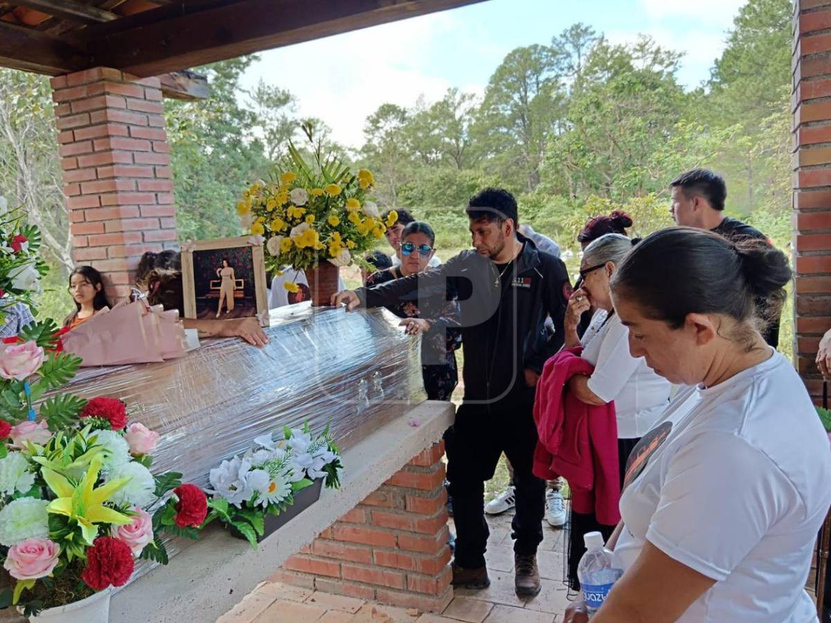 Triste adiós a exreina de belleza: Nueva Armenia despide a Jancy España