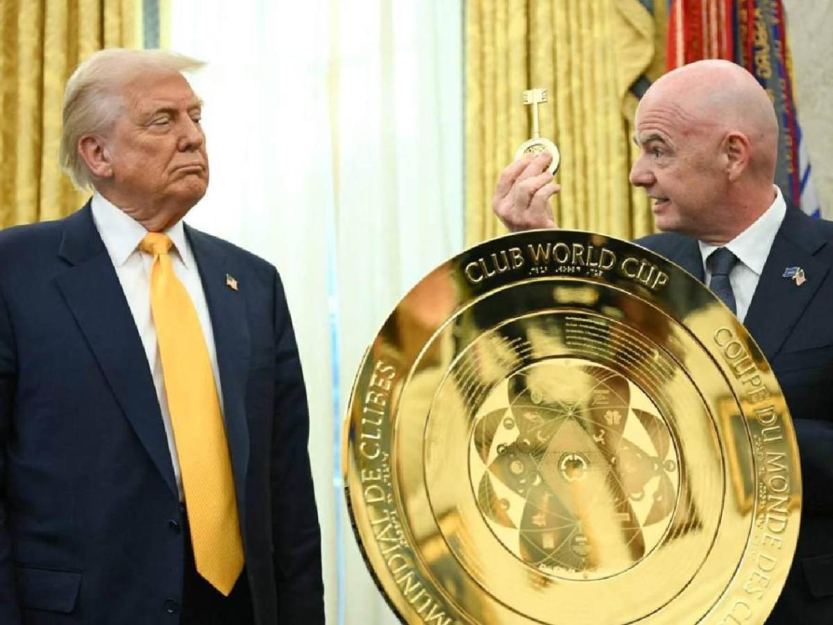 Trump hace confesión: lo que hizo con trofeo del Mundial de Clubes