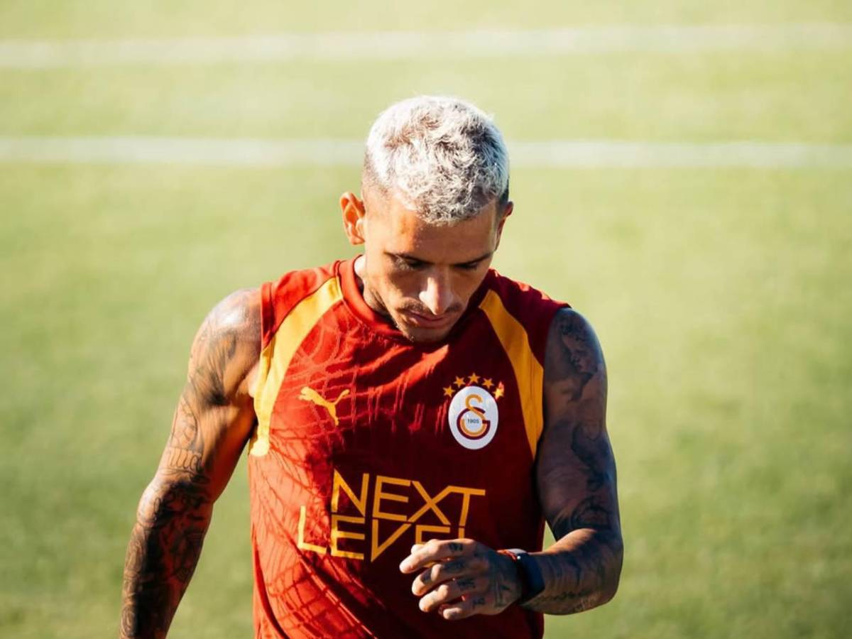 Esposa de futbolista tiene obsesionado a hombre: Toman drástica decisión