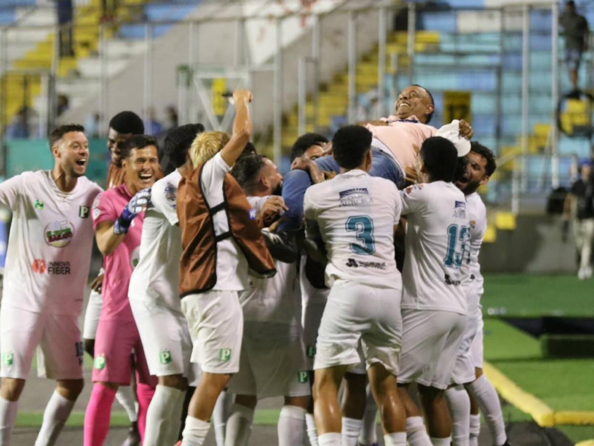 Afición se le rebela al Motagua, lo nuevo del estadio Nacional y algo insólito en La Ceiba