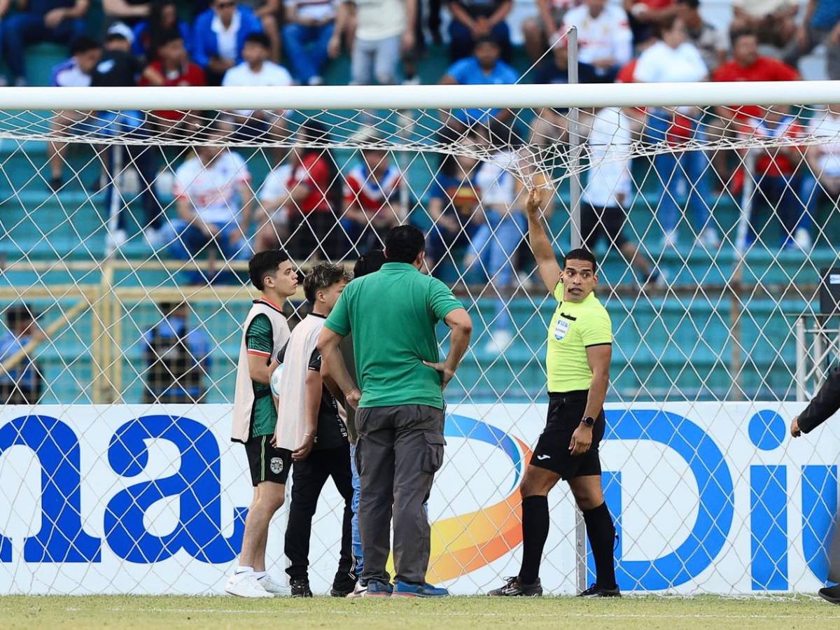 Marathón - Olimpia: bronca, enfado de Lavallén y ¿quién es la chelita en la final?