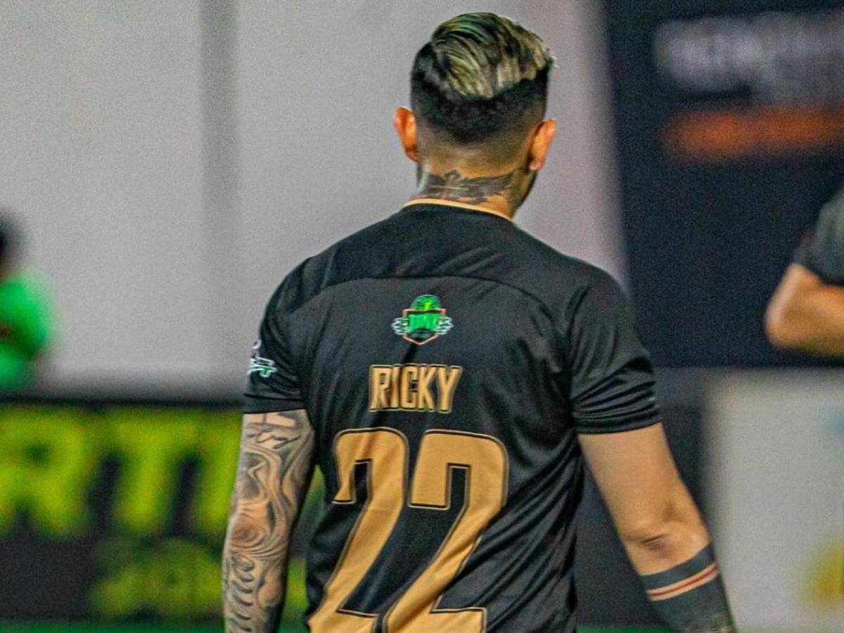 Soy El Ricky le pide perdón a Honduras y hace increíble confesión sobre partido de tiktokers