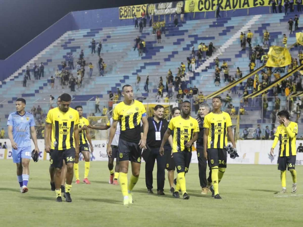 Euforia de Olimpia, Real España sufre y discusión de Jeaustin Campos y Espinel