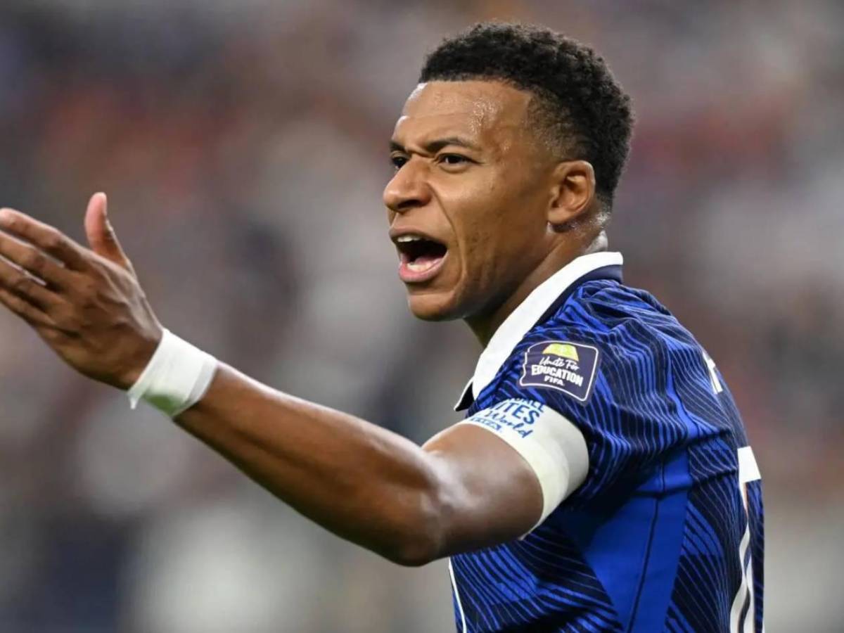 Cruce por el Balón de Oro: Mbappé responde a Dembélé y habla de su relación
