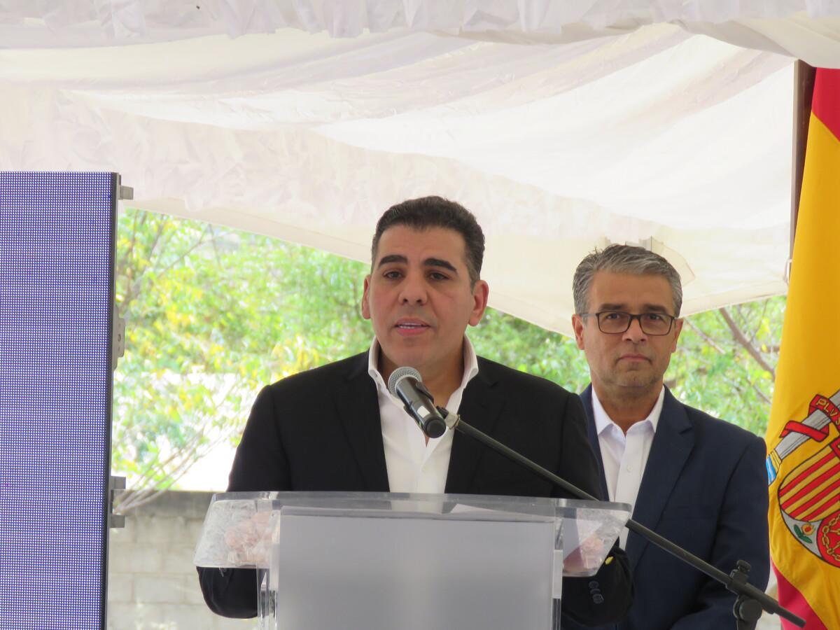 Fundación Real Madrid y Fundación Diunsa inauguran la escuela sociodeportiva en Comayagua
