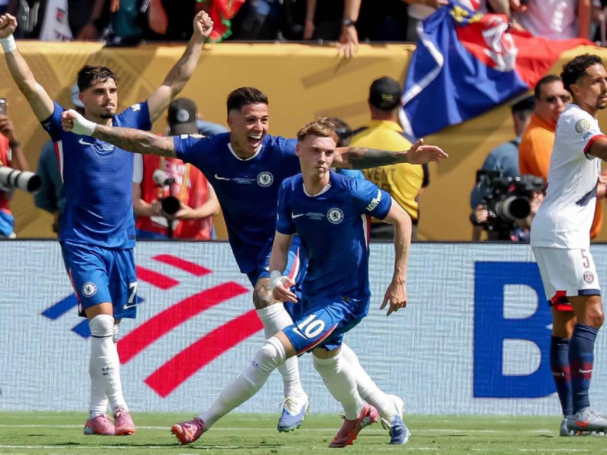 Luis Enrique perdió el control, agresión, zafarrancho y Chelsea humilló al PSG