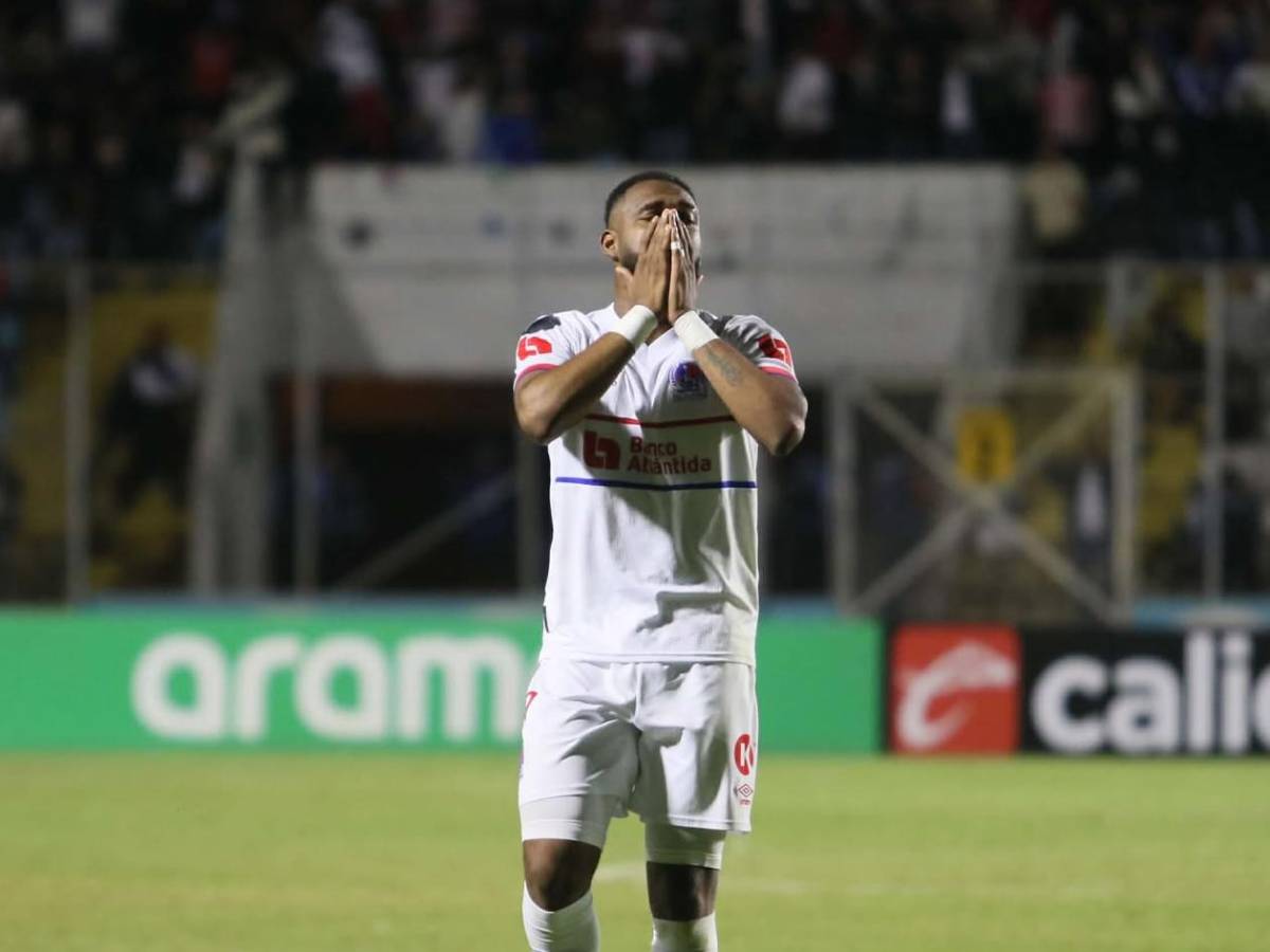 Olimpia se derrumba ante América, dedicatoria de Jorge Álvarez y novia de futbolista