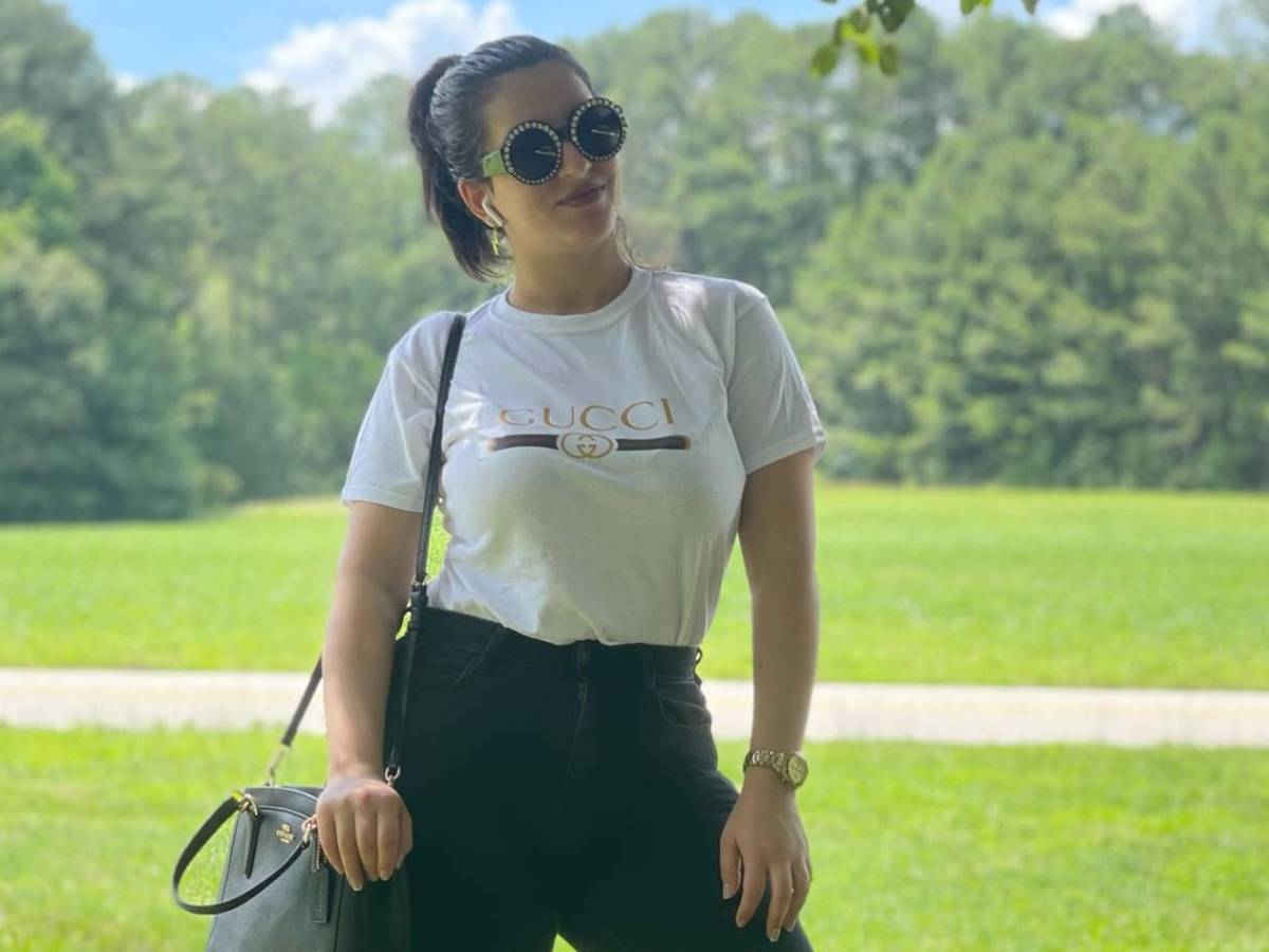 Mujer israelí deslumbra en el exterior: Su esposo es futbolista hondureño