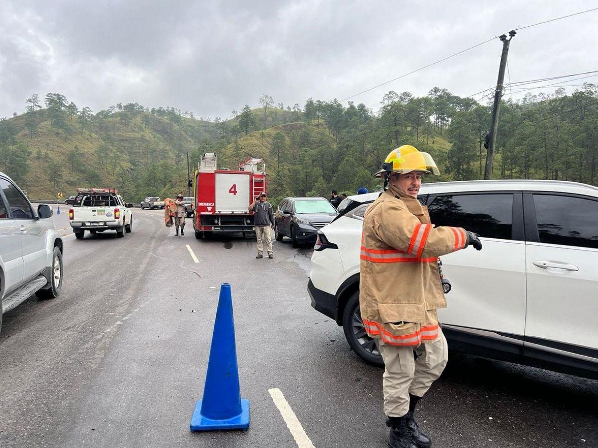 Conductor de ambulancia muere en accidente en la Cuesta de la Virgen