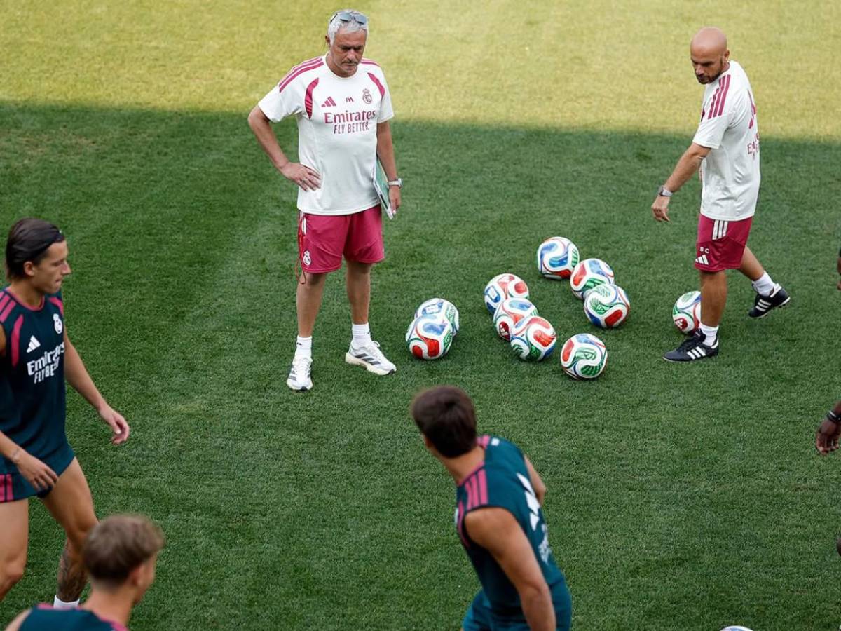 Mercado: Mourinho pide sacar a tres futbolistas del Real Madrid y recibe respuesta