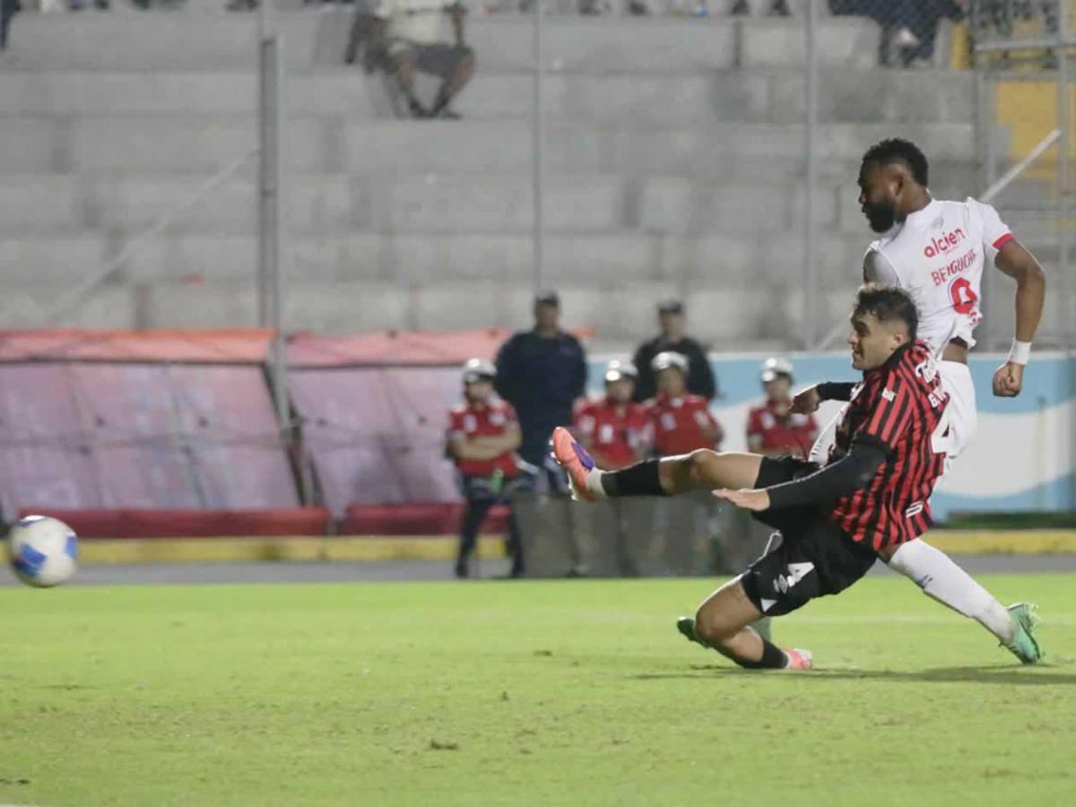 Olimpia llora la dolorosa eliminación, villanos en penales y Alajuelense festeja en el Nacional