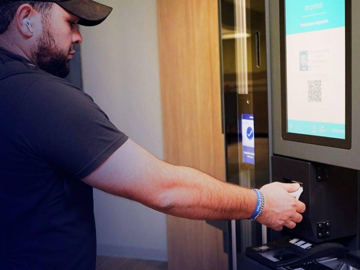 ¿Quiere solicitar el pasaporte hondureño? Estos son los requisitos y pasos