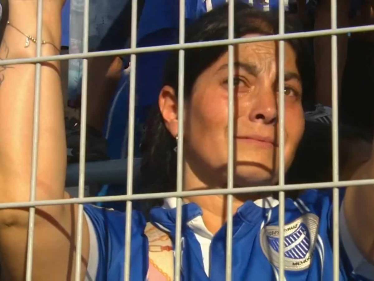 Agustín Auzmendi, destrozado: llanto y dolor por el descenso de Godoy Cruz