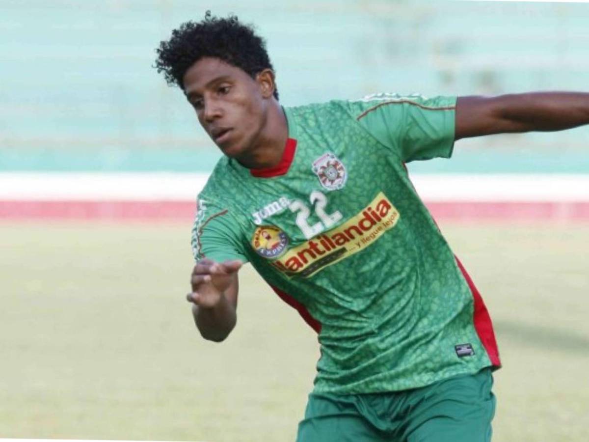 Hijo de Carlos Pavón llega a Honduras y sorprende con su nueva vida