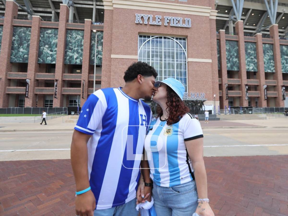 Las bellezas del Argentina vs Honduras: chicas roban miradas en Estados Unidos