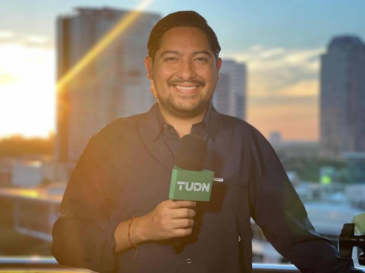 Famoso reportero de TUDN es detenido por hombres armados en Sudáfrica y está en prisión