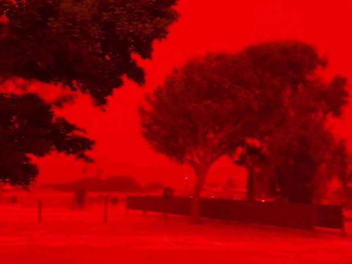 Cielos de Australia se tiñen de rojo y lo califican como “escena apocalíptica”