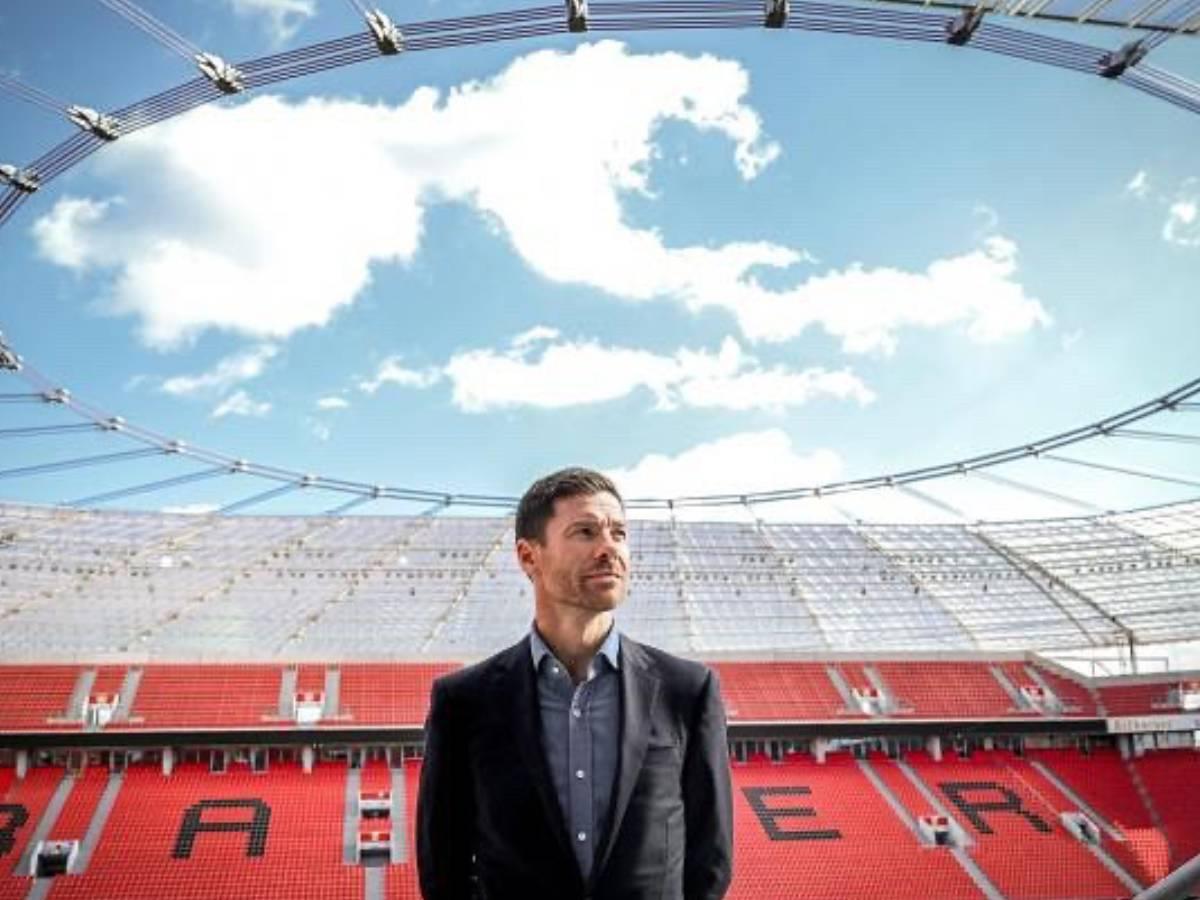 Xabi dirige al Leverkusen de Alemania.