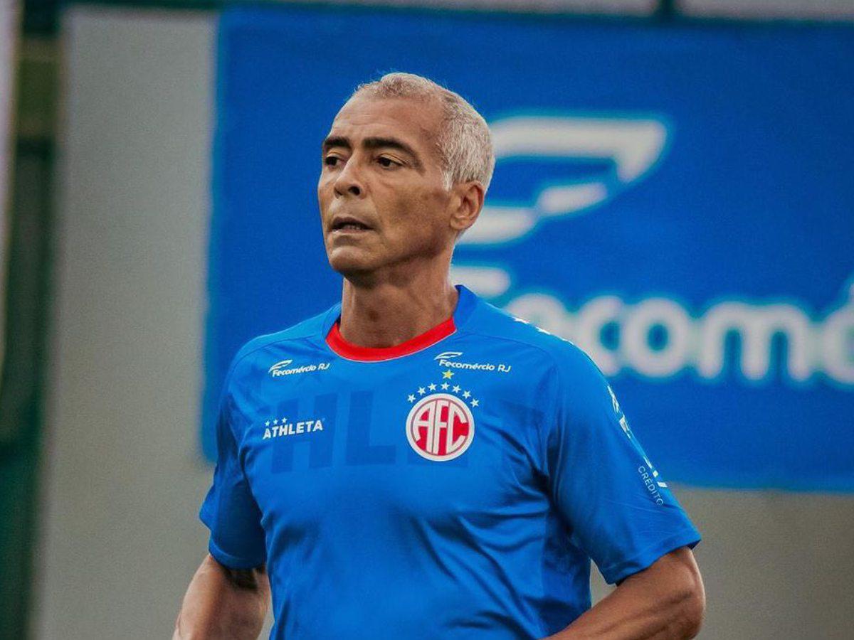 Romario sorprende volviendo al fútbol a su increíble edad, ¿la razón?