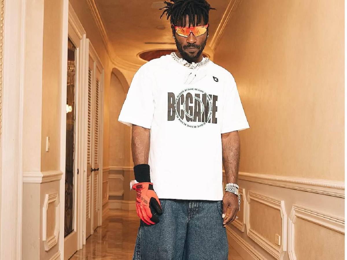 Excampeón es buscado por intento de asesinato en EUA: él reacciona y deja mensaje