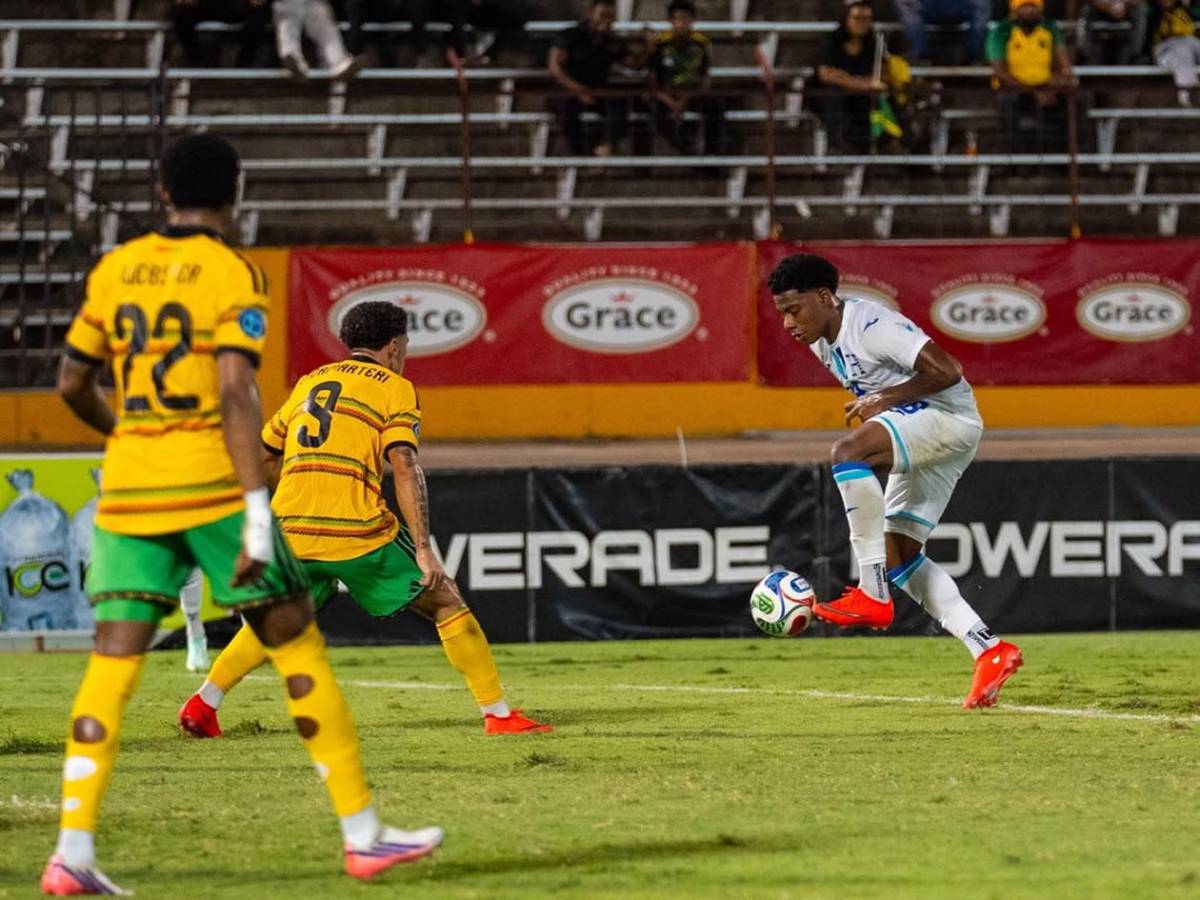 Keyrol se desahogó llorando, polémica contra Honduras y así fue el histórico triunfo en Jamaica