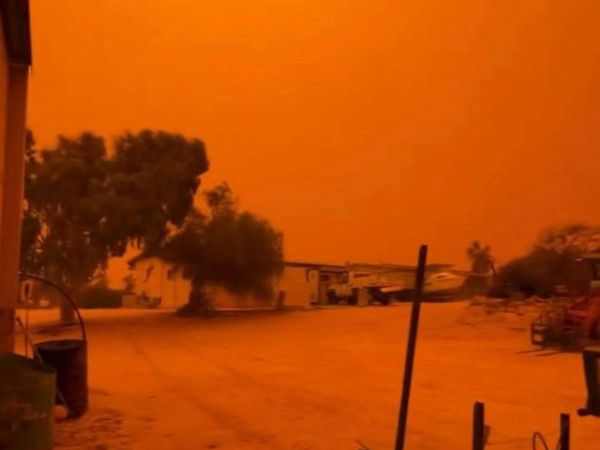 Cielos de Australia se tiñen de rojo y lo califican como “escena apocalíptica”