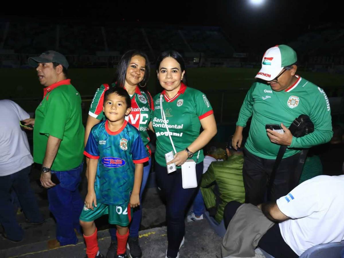 Marathón homenajea a leyendas en su centenario, fiesta y gesto de Pachuca