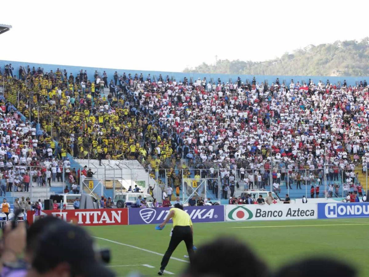 Llanto en Olimpia, feo gesto de Jeaustin Campos y chica captada infraganti en la final