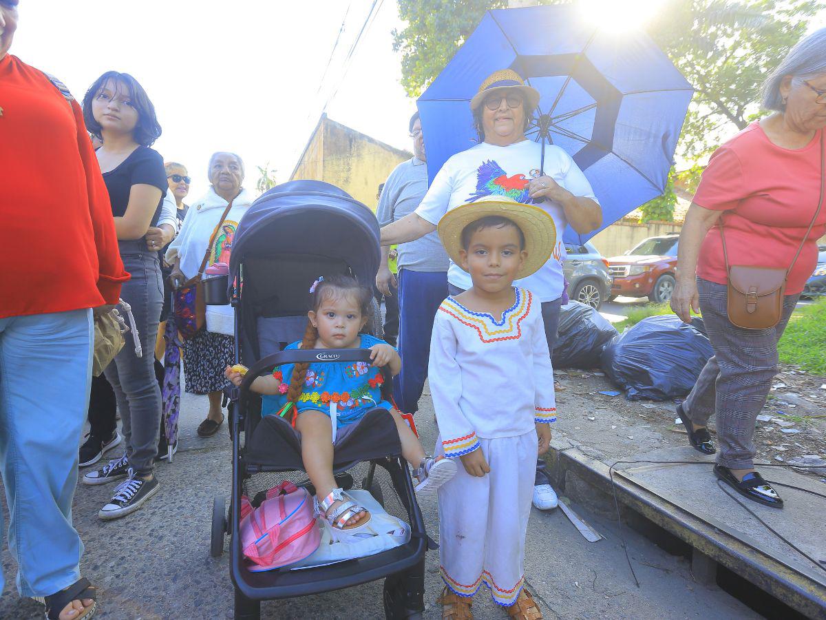 Sampedranos rinden tributo a la virgen de Guadalupe