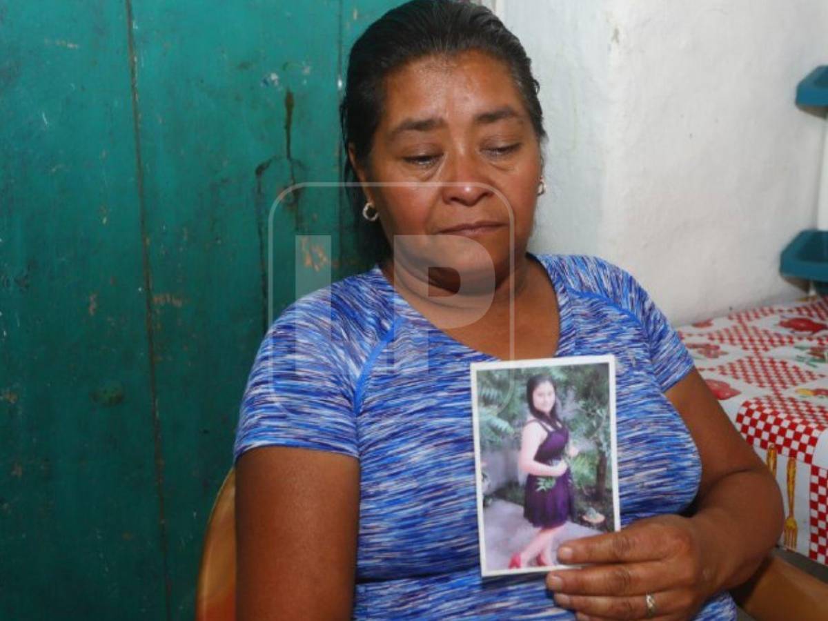 Estaba haciendo su casita: Madre de hondureña que murió ahogada en Ohio rompe en llanto