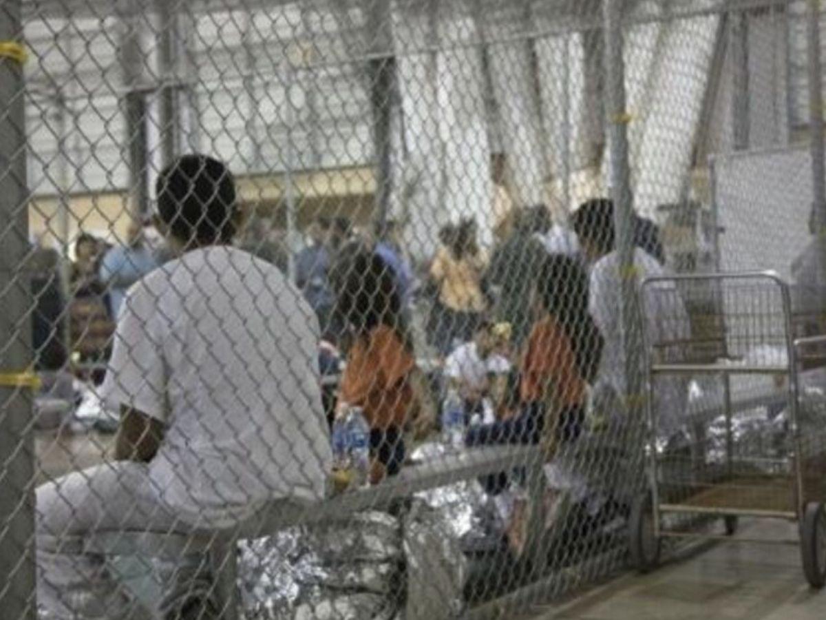 Muere migrante hondureña en centro de detención de Texas