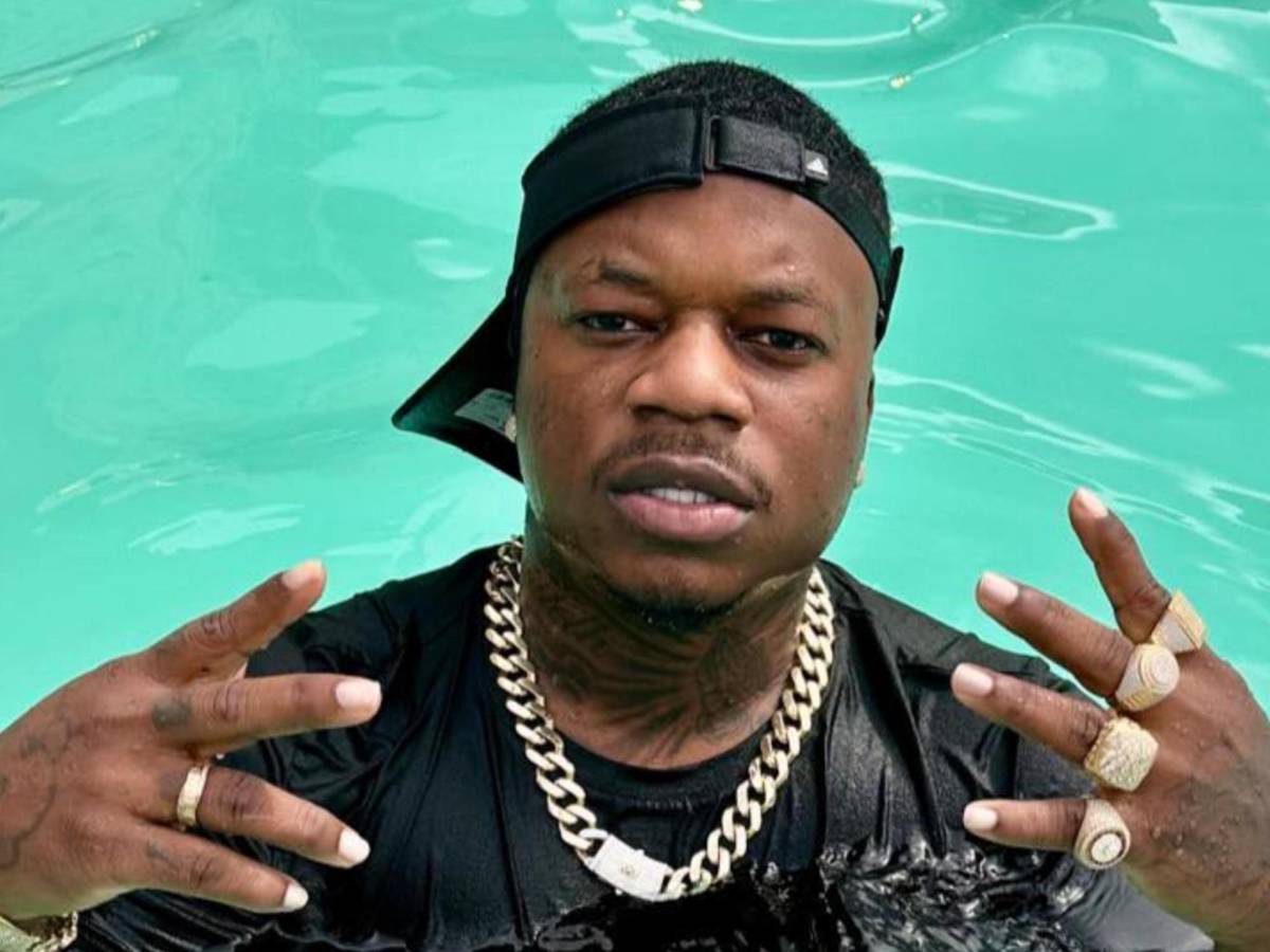 La Tafloo y Carlos Espina protagonizan agarrón en redes tras partido de tiktokers