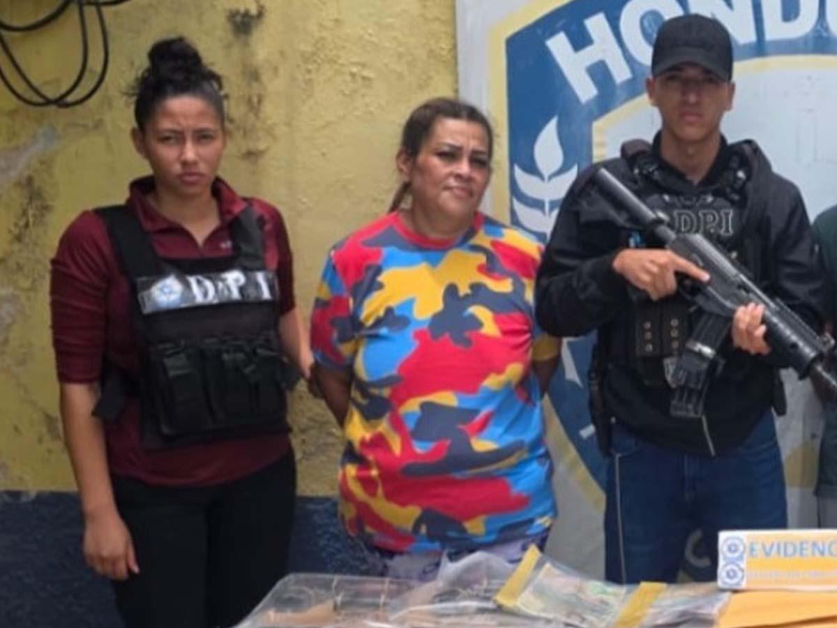 Capturan a Los Kiwis en Yoro; hallan droga, armas y altar con imágenes de la Santa Muerte